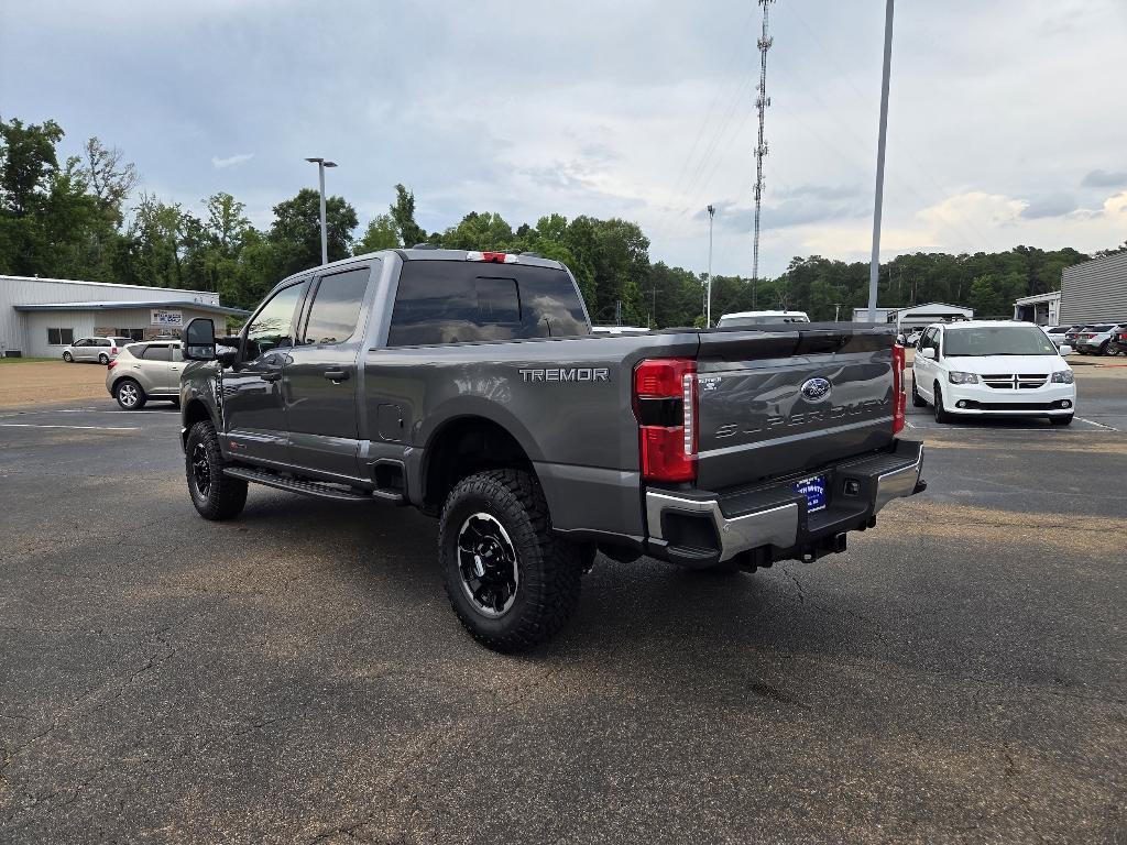 new 2025 Ford F-350 car, priced at $75,088