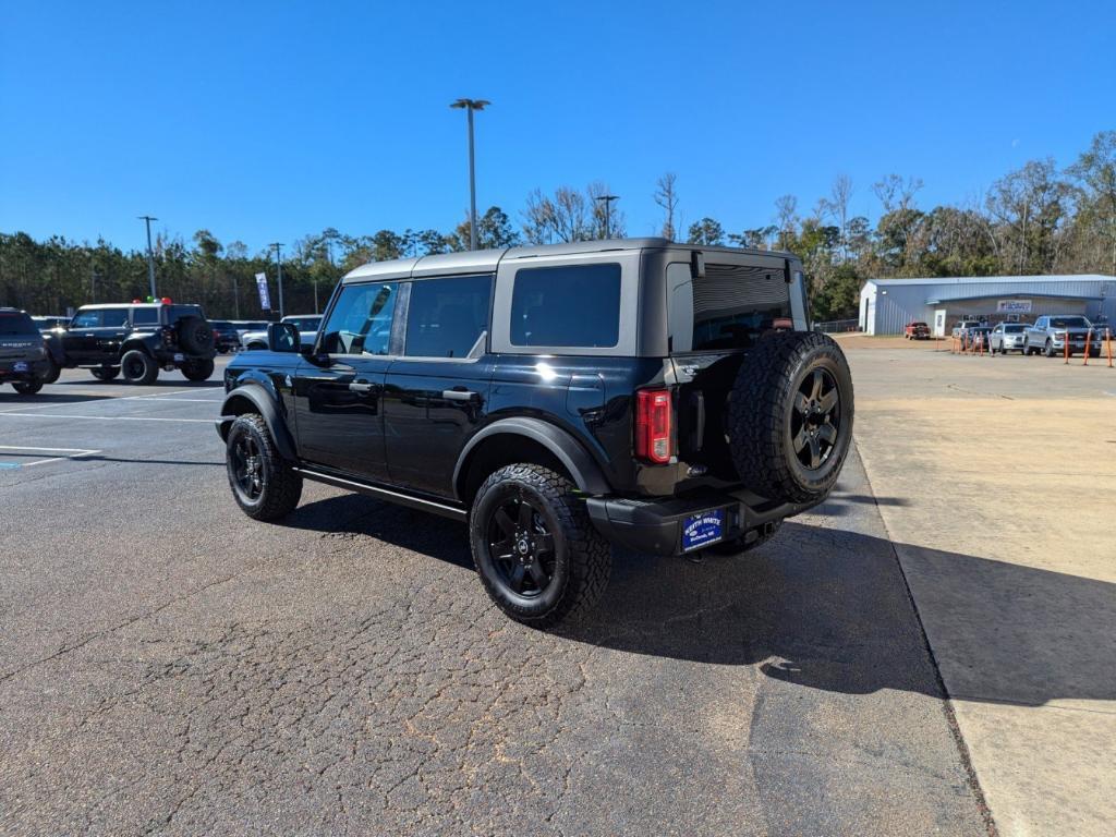 new 2024 Ford Bronco car, priced at $50,357