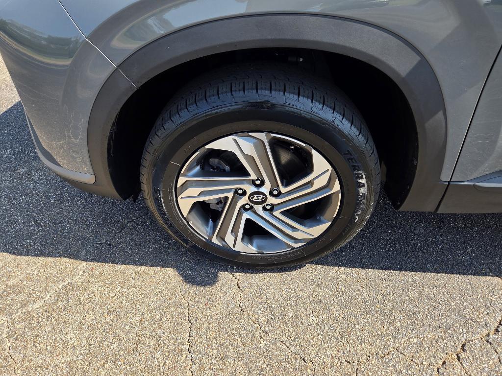 used 2023 Hyundai Santa Fe car, priced at $23,788