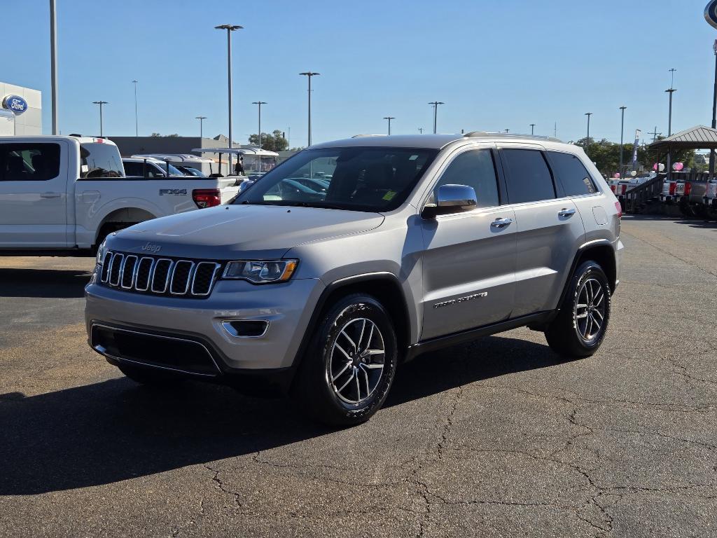 used 2019 Jeep Grand Cherokee car, priced at $17,655