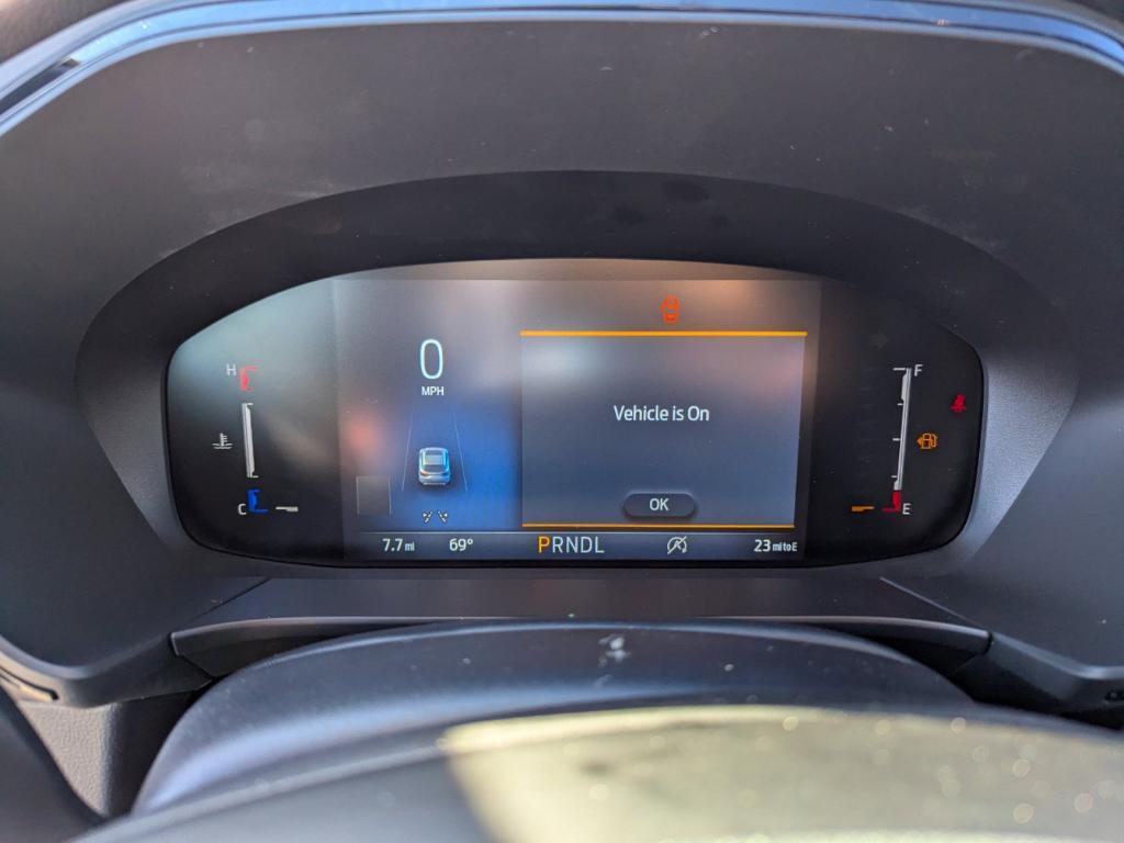 new 2025 Ford Escape car, priced at $30,456