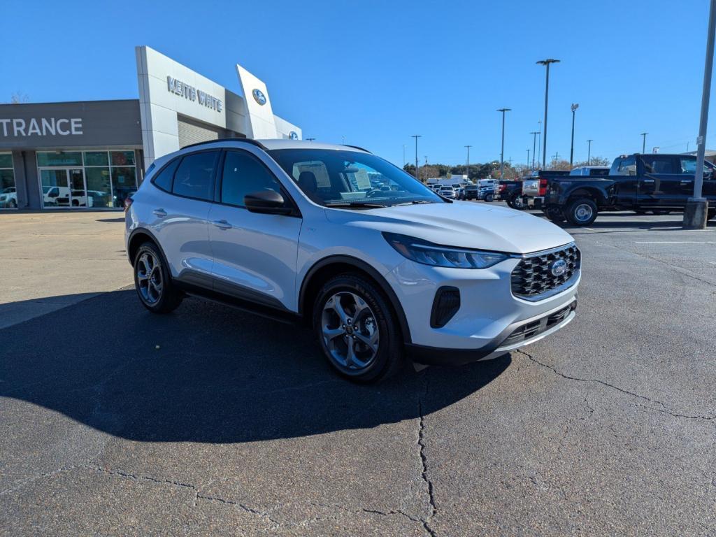 new 2025 Ford Escape car, priced at $30,456