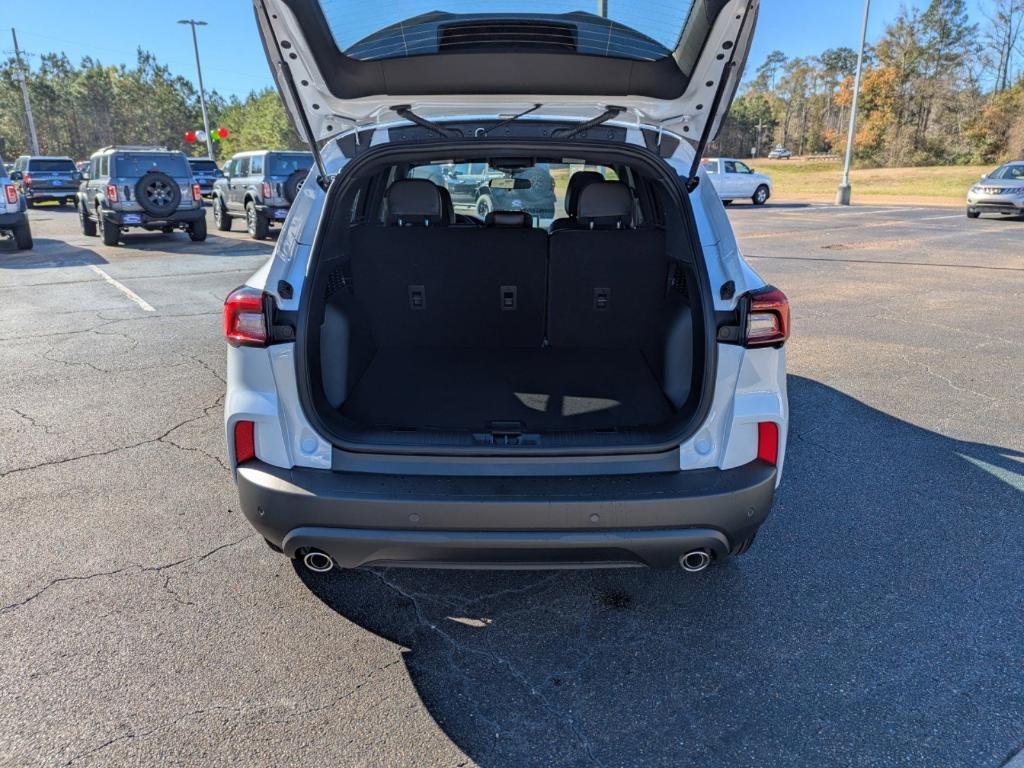 new 2025 Ford Escape car, priced at $31,630