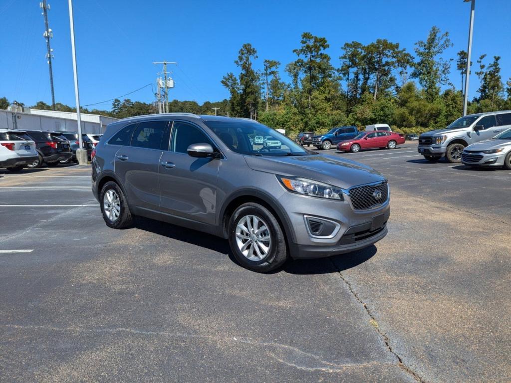 used 2018 Kia Sorento car, priced at $13,777