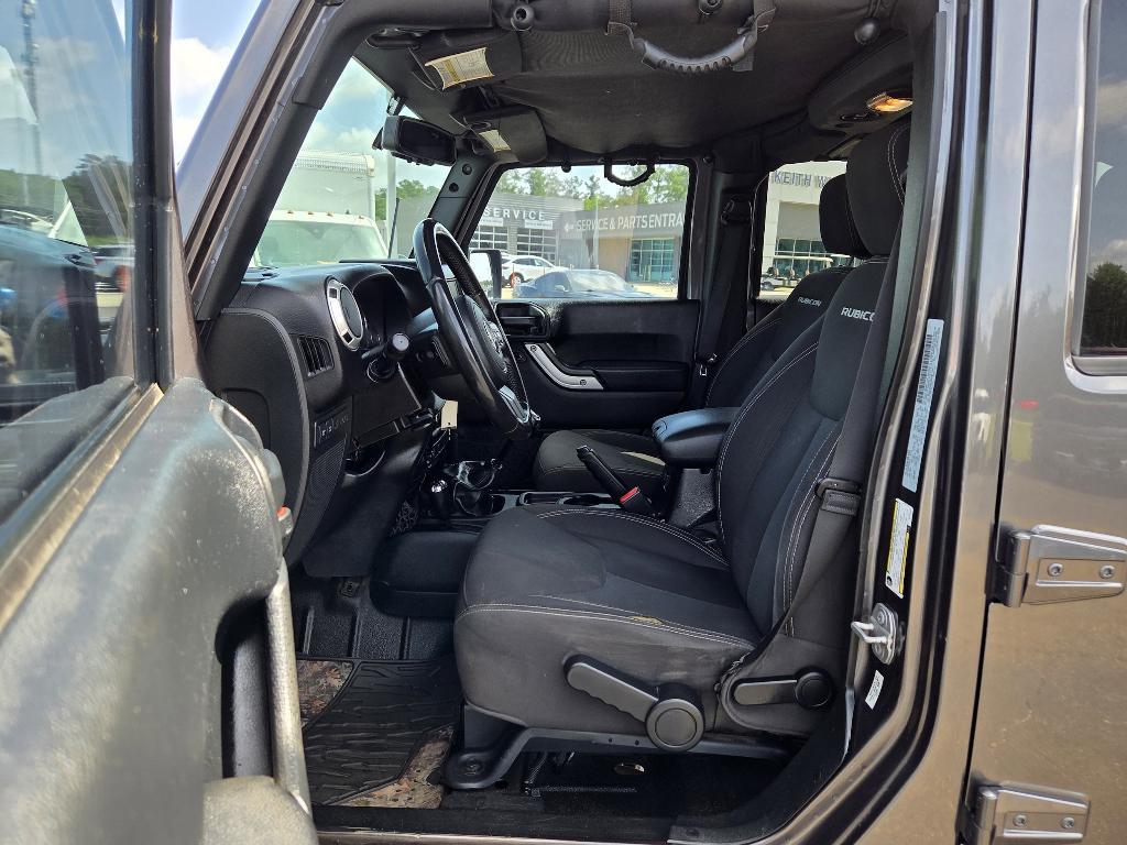 used 2016 Jeep Wrangler Unlimited car, priced at $23,900
