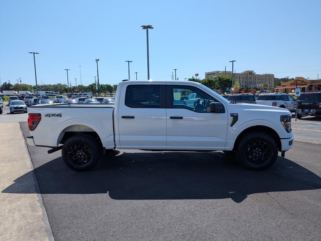 new 2025 Ford F-150 car, priced at $45,378