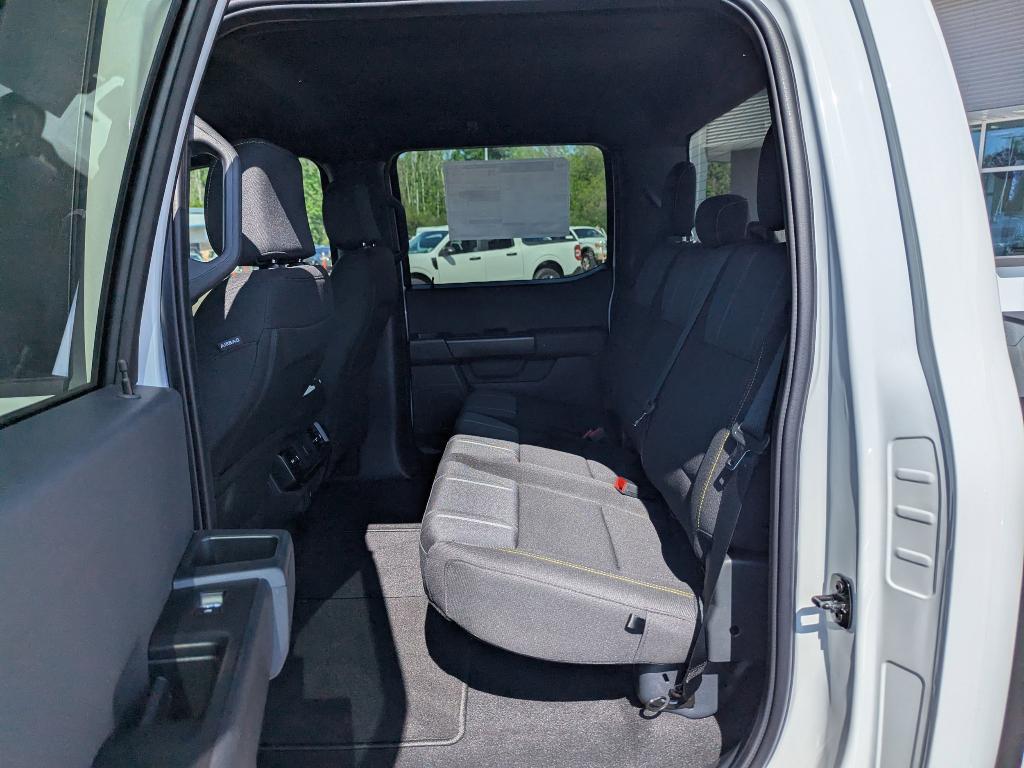 new 2025 Ford F-150 car, priced at $45,378
