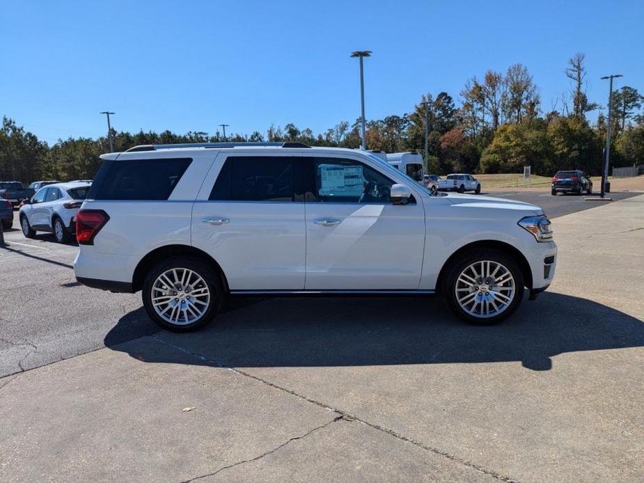 new 2024 Ford Expedition car, priced at $68,537