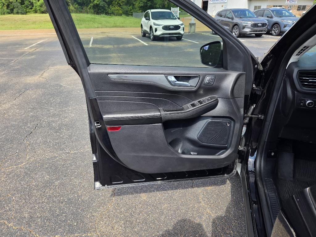 used 2021 Ford Escape car, priced at $23,564