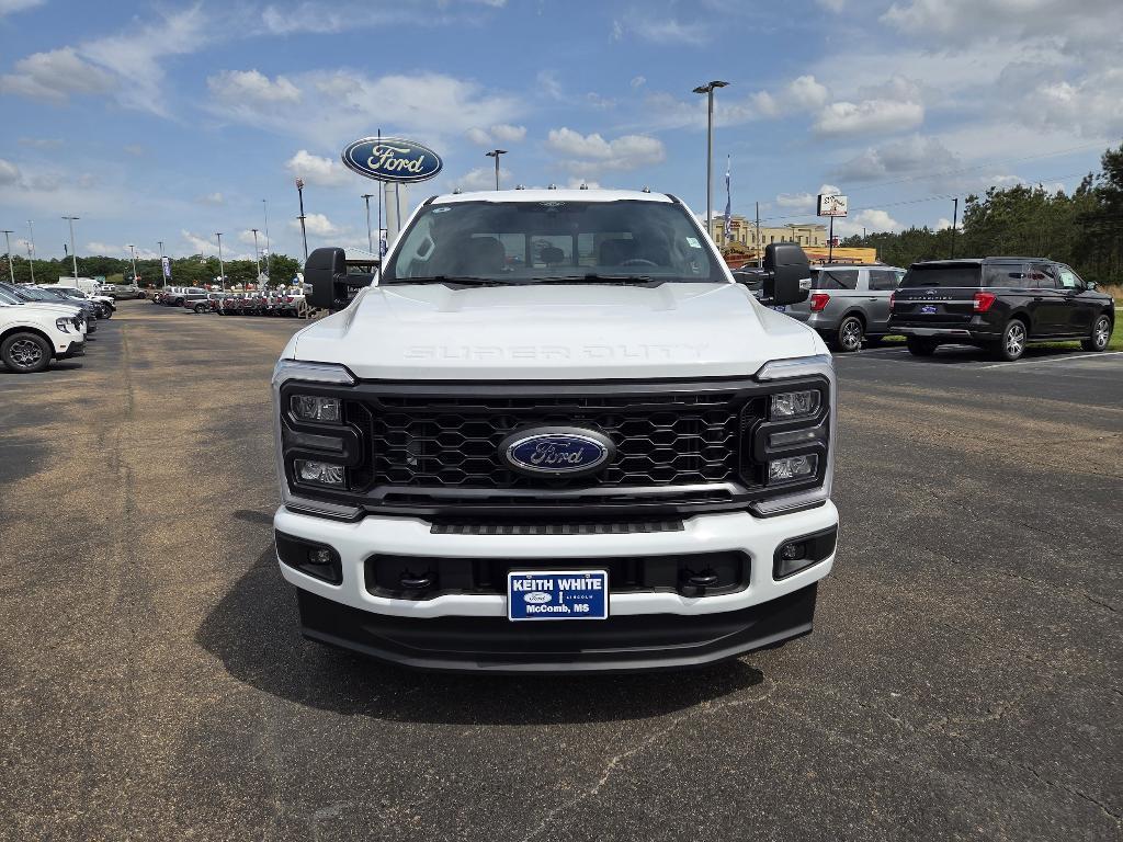 new 2025 Ford F-250 car, priced at $67,044