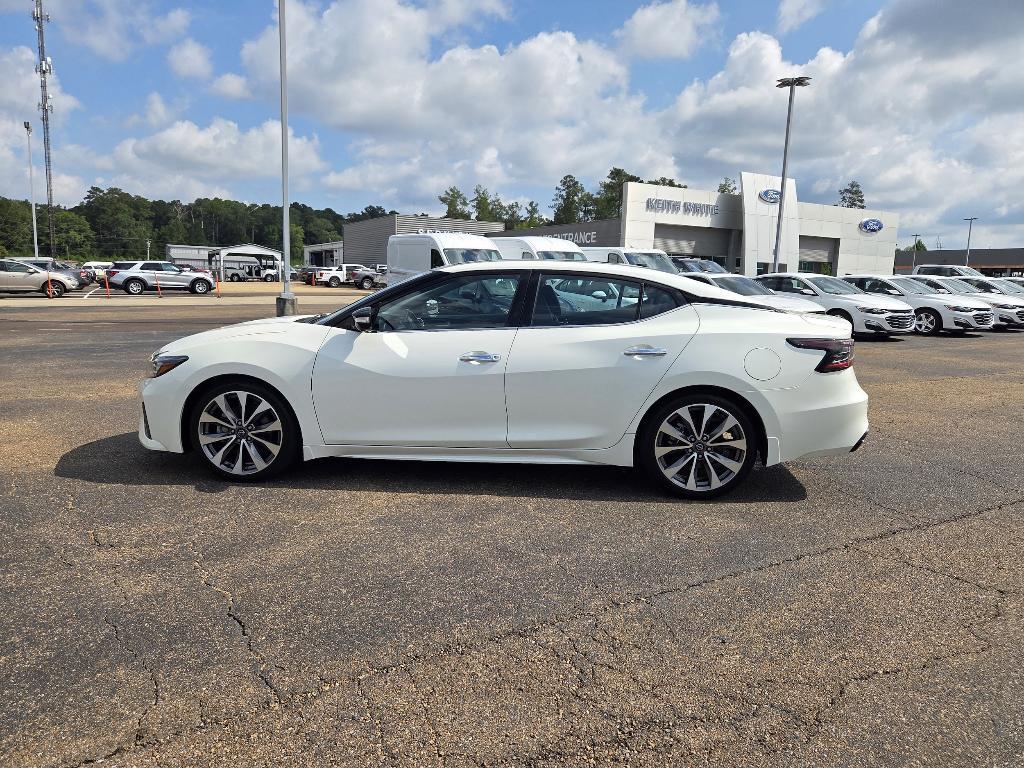 used 2023 Nissan Maxima car, priced at $37,994