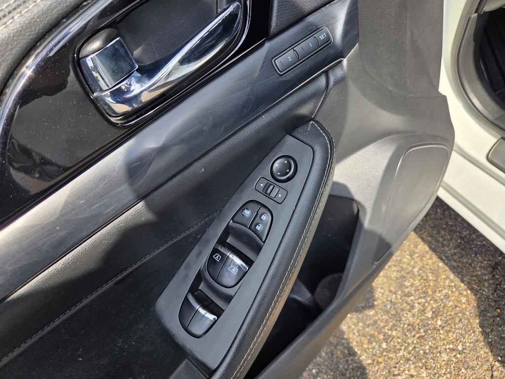 used 2023 Nissan Maxima car, priced at $37,994