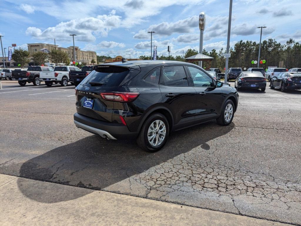 new 2025 Ford Escape car, priced at $30,330