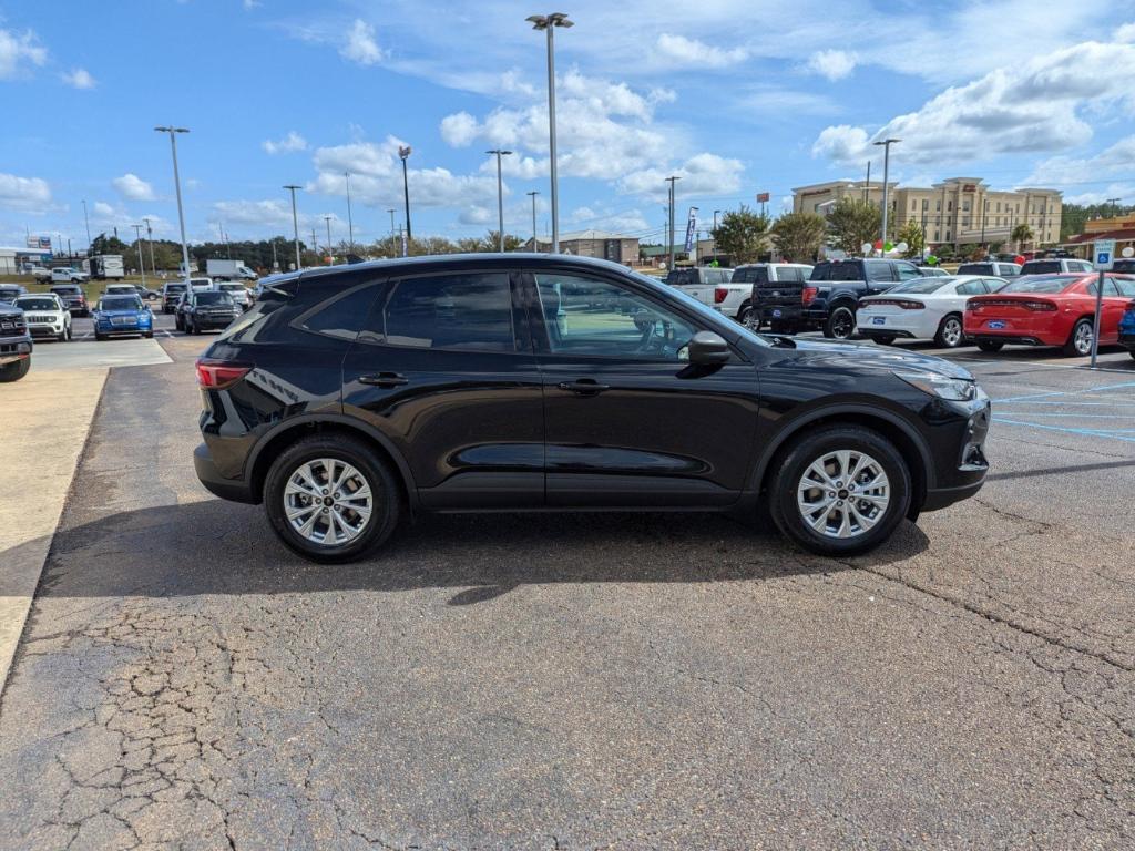 new 2025 Ford Escape car, priced at $30,330