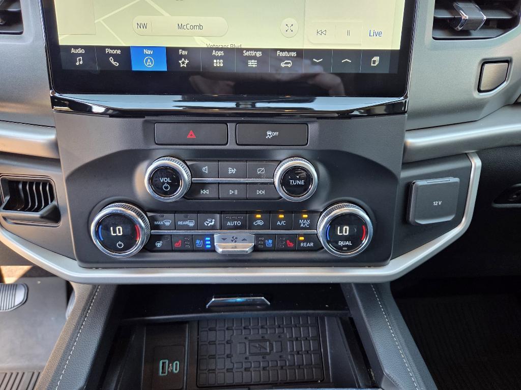 used 2023 Ford Expedition car, priced at $47,921