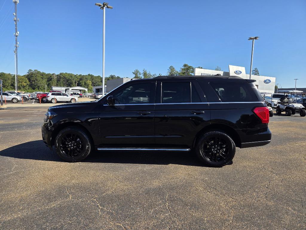 used 2023 Ford Expedition car, priced at $47,921