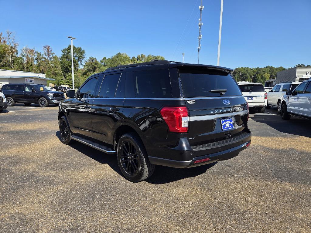 used 2023 Ford Expedition car, priced at $47,921