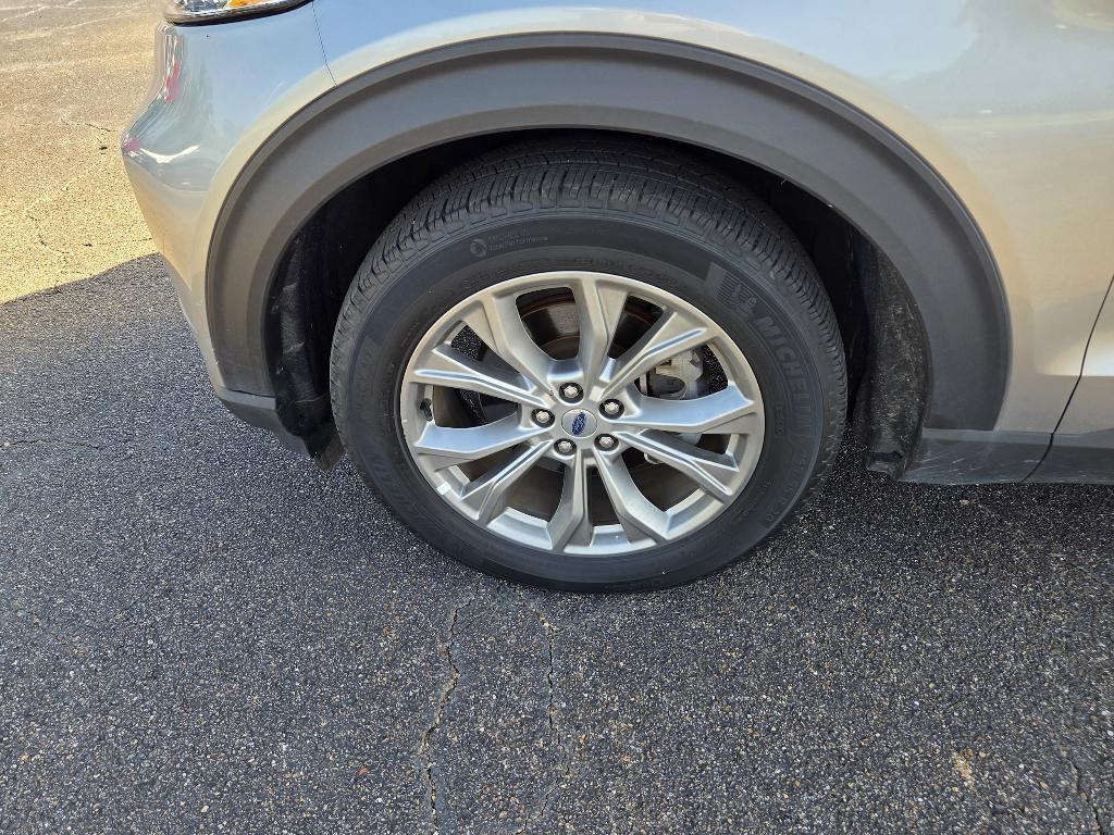 used 2024 Ford Explorer car, priced at $37,222