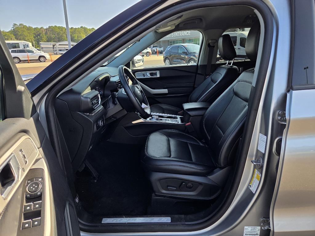 used 2024 Ford Explorer car, priced at $37,222