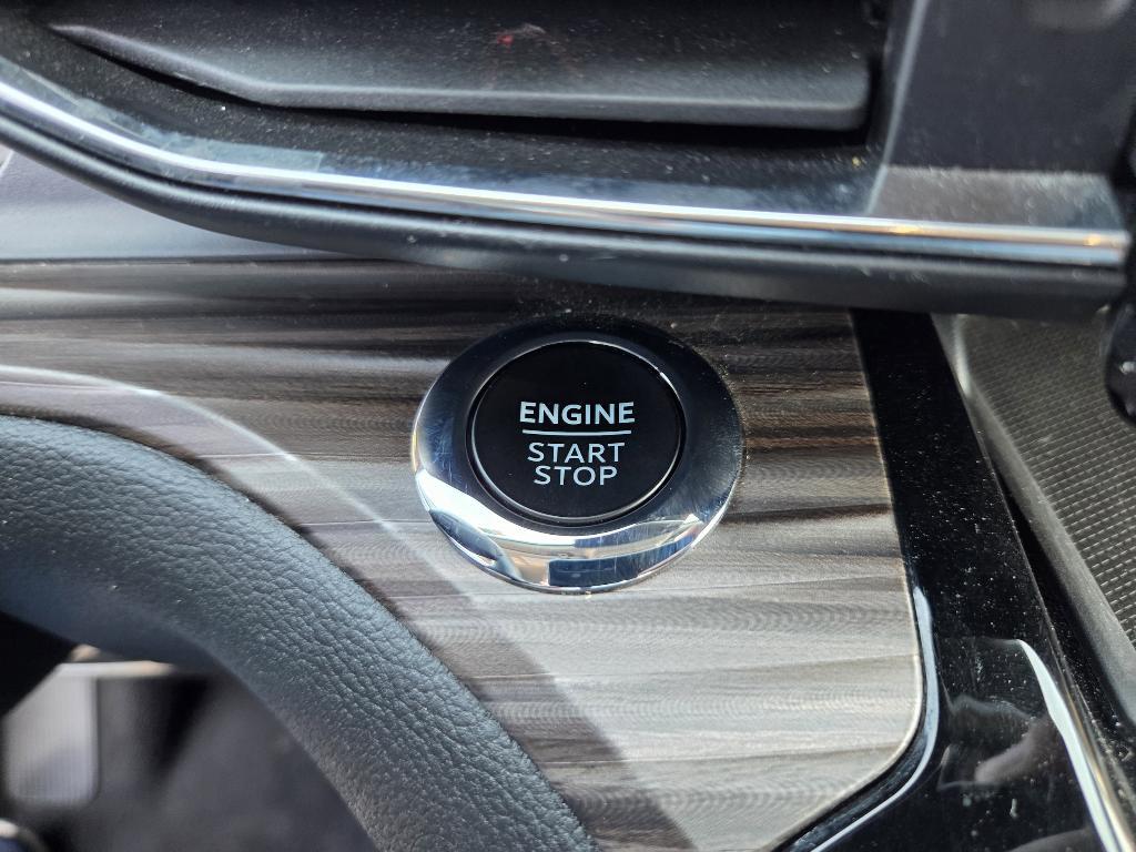 used 2024 Ford Explorer car, priced at $37,222