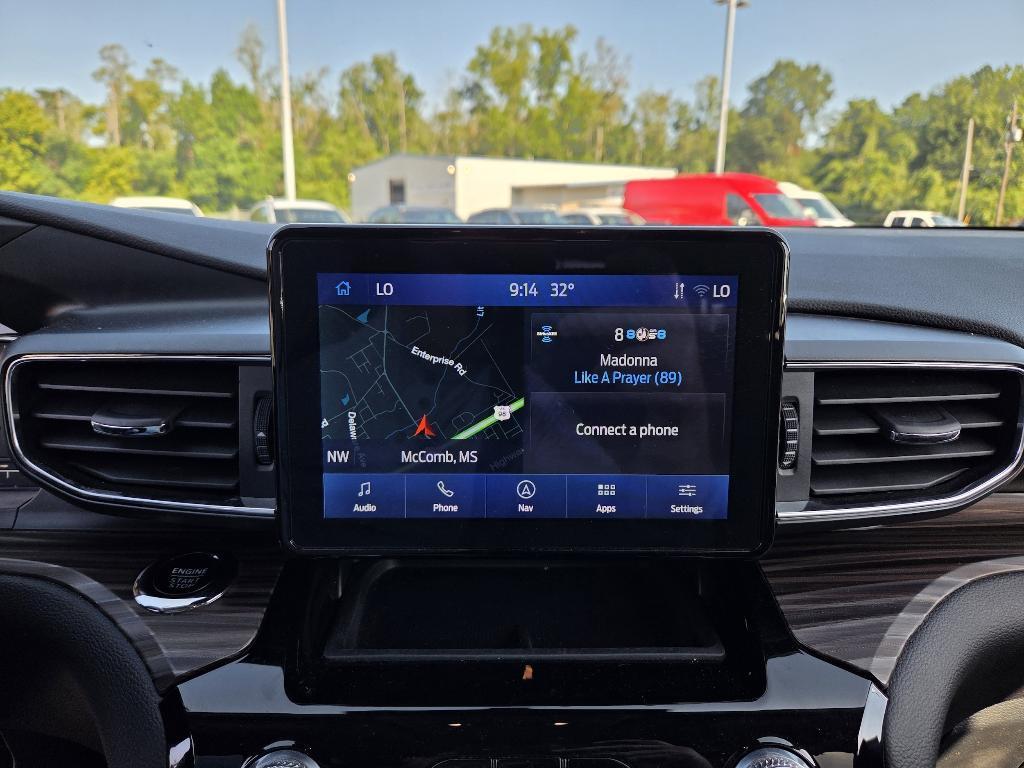 used 2024 Ford Explorer car, priced at $37,222