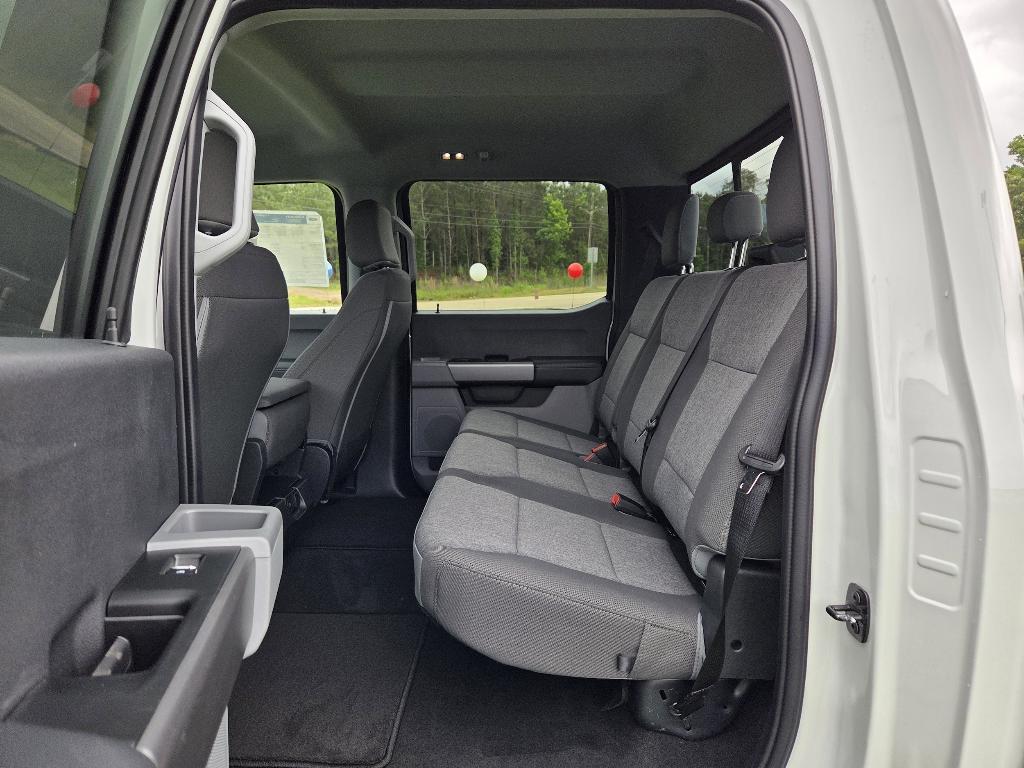 new 2025 Ford F-250 car, priced at $70,520