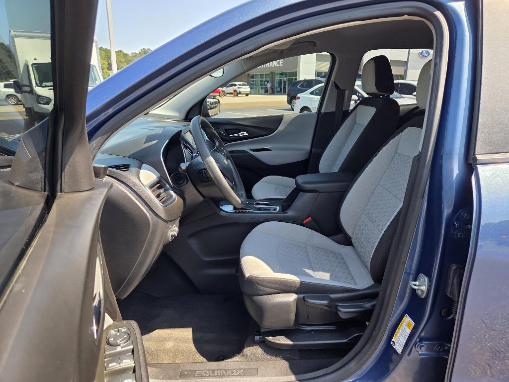 used 2024 Chevrolet Equinox car, priced at $23,955