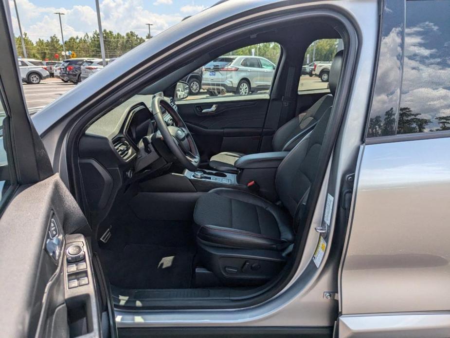 used 2024 Ford Escape car, priced at $26,749