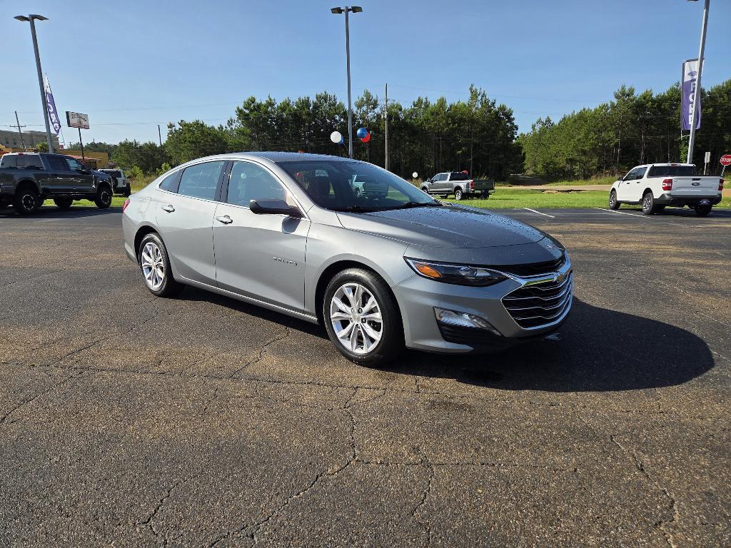 used 2023 Chevrolet Malibu car, priced at $20,993