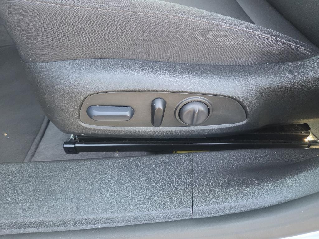 used 2023 Chevrolet Malibu car, priced at $20,993