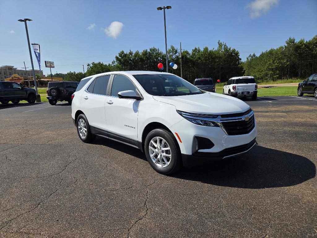 used 2023 Chevrolet Equinox car, priced at $26,500