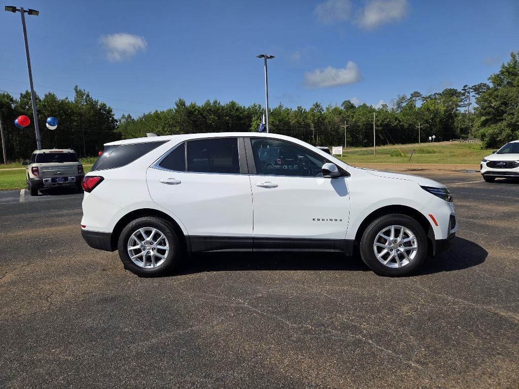 used 2023 Chevrolet Equinox car, priced at $26,500