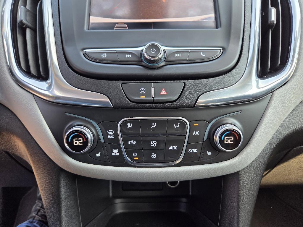 used 2023 Chevrolet Equinox car, priced at $26,500