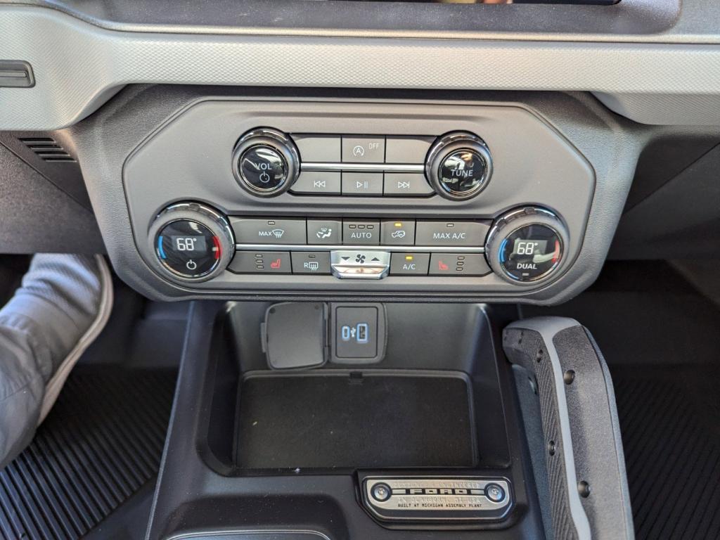 new 2024 Ford Bronco car, priced at $46,814