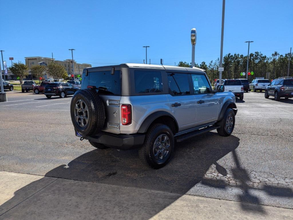 new 2024 Ford Bronco car, priced at $46,814