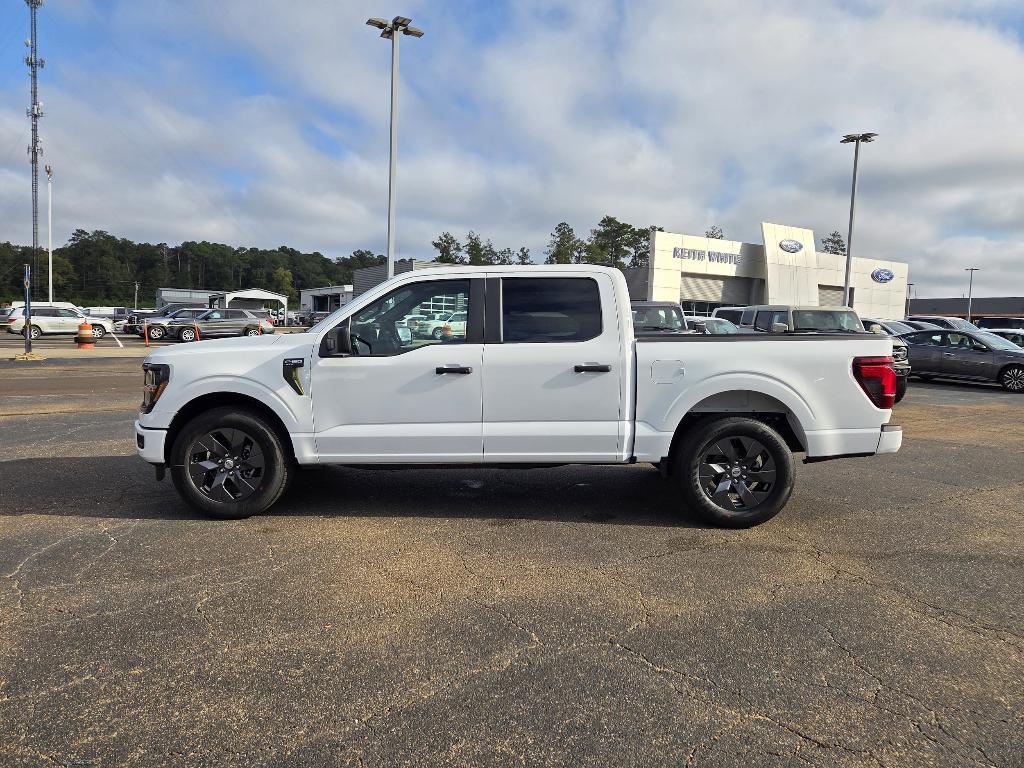 new 2025 Ford F-150 car, priced at $46,490