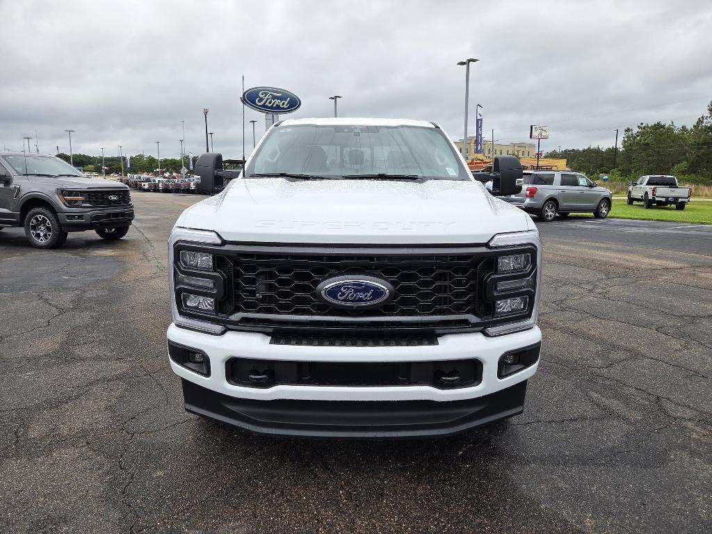 new 2025 Ford F-250 car, priced at $72,165