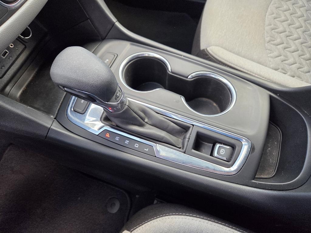 used 2023 Chevrolet Equinox car, priced at $25,555