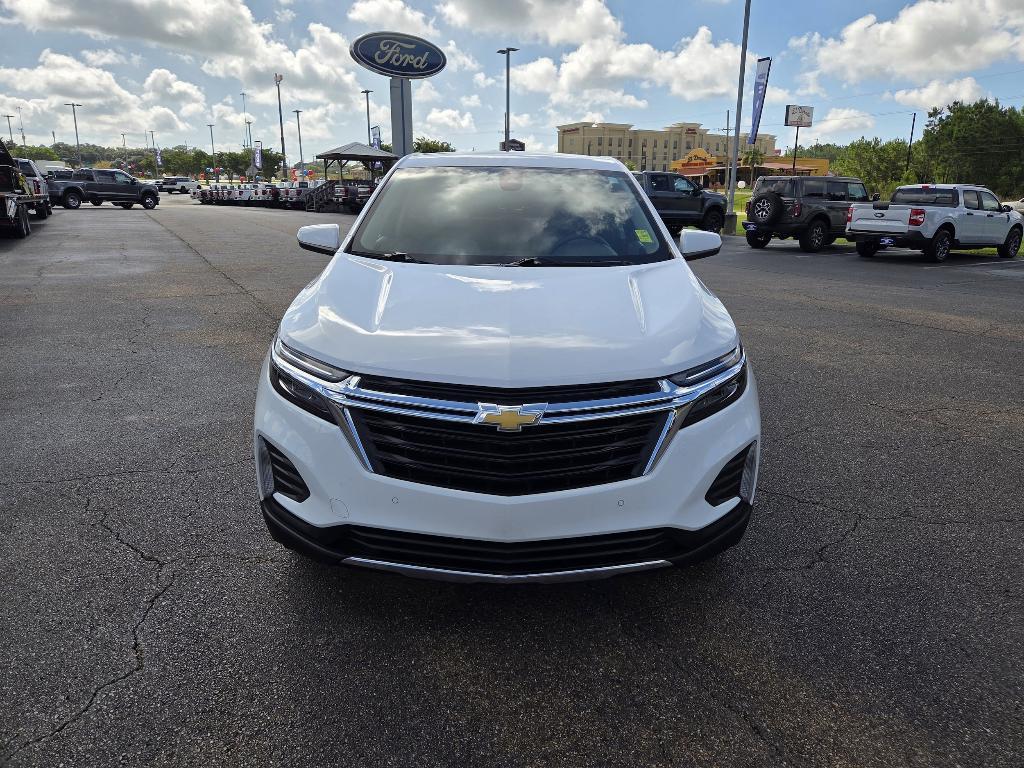 used 2023 Chevrolet Equinox car, priced at $25,555