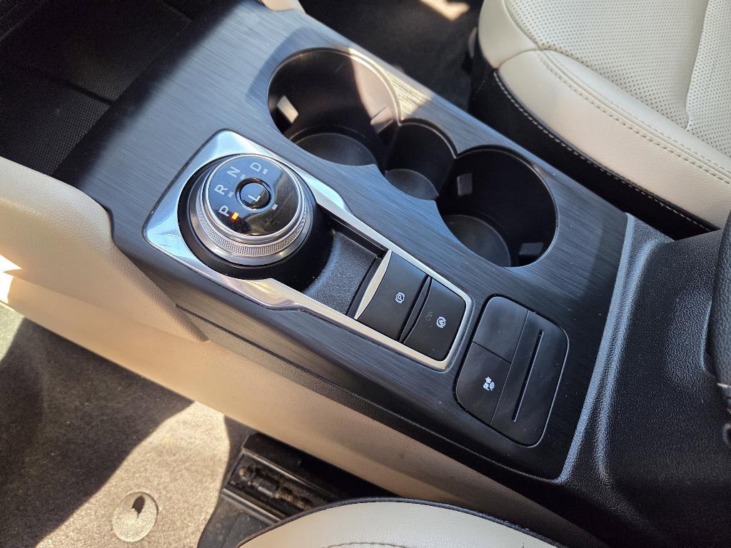 used 2021 Ford Escape car, priced at $21,500