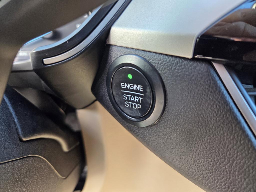 used 2021 Ford Escape car, priced at $21,500