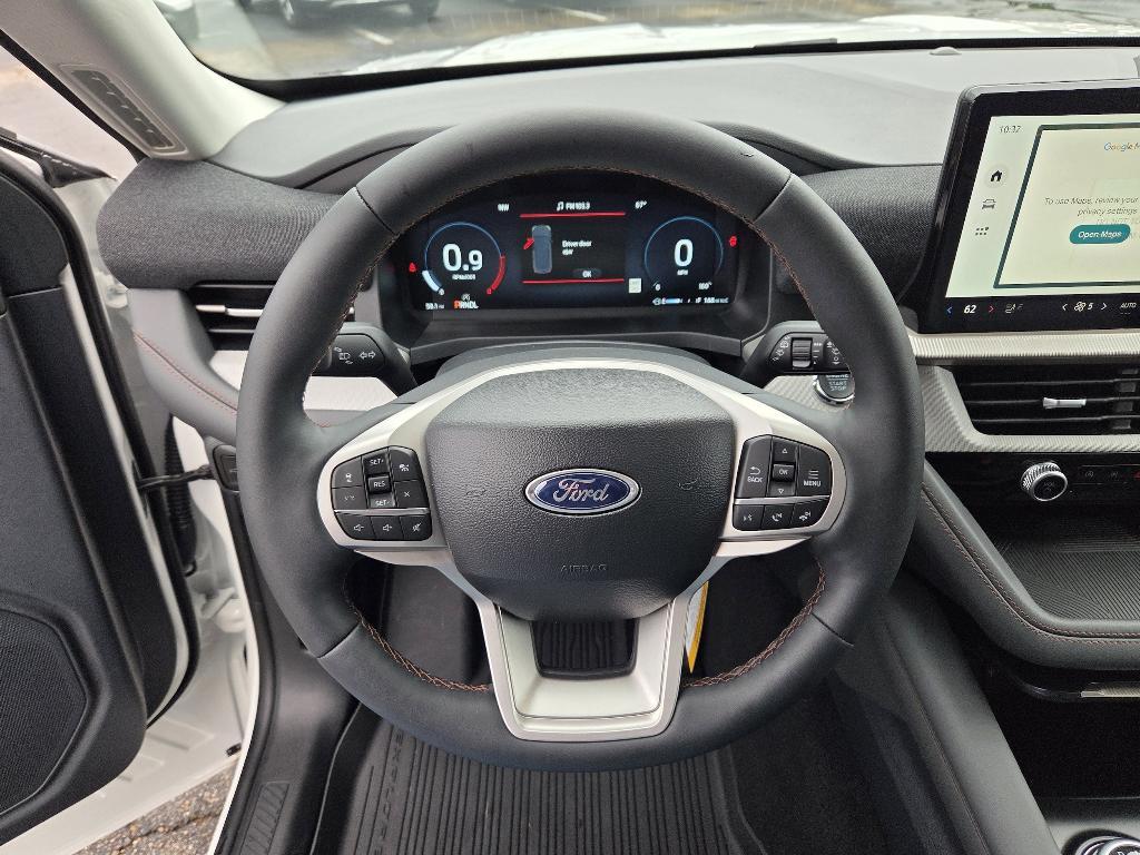 new 2025 Ford Explorer car, priced at $42,476