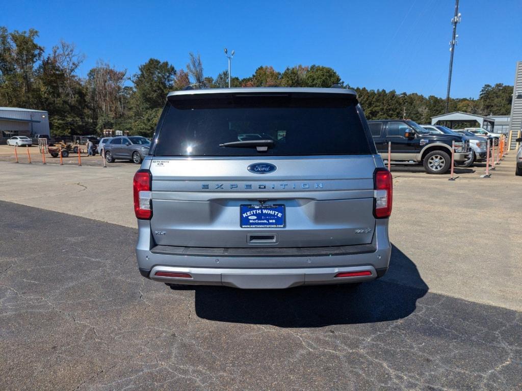 new 2024 Ford Expedition Max car, priced at $64,425