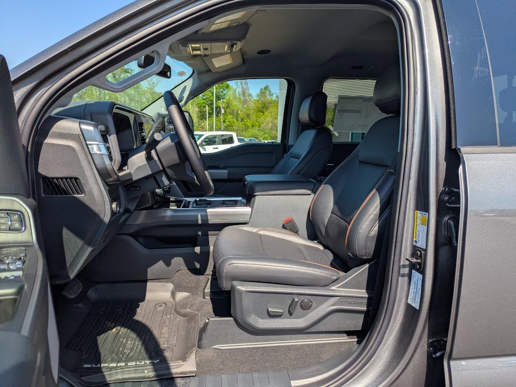 new 2025 Ford F-250 car, priced at $93,620