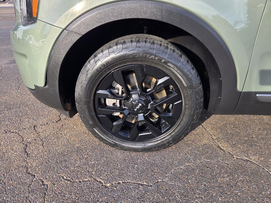 used 2023 Kia Telluride car, priced at $37,412