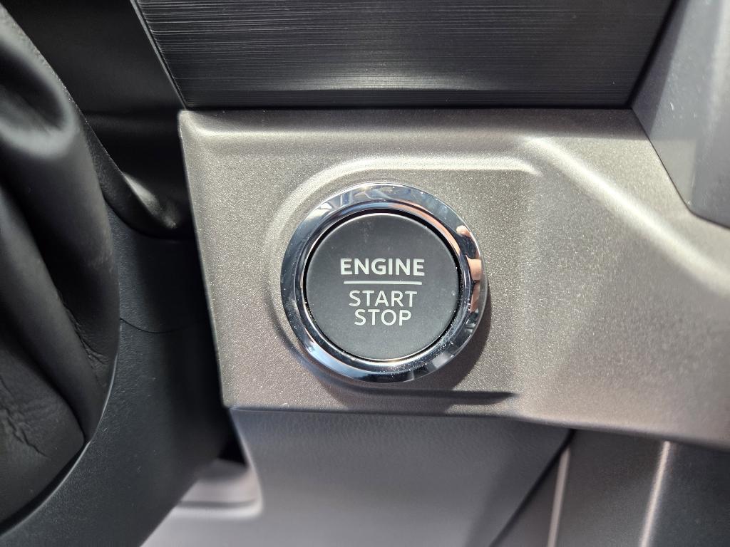 new 2025 Ford F-150 car, priced at $53,842