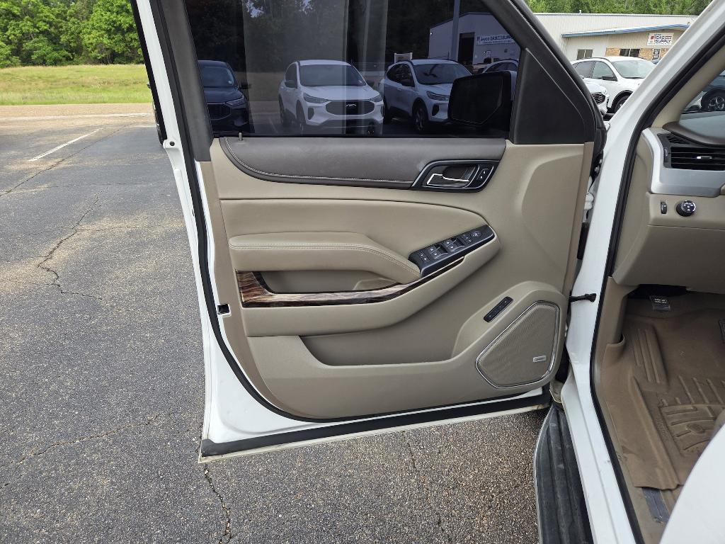 used 2019 GMC Yukon car, priced at $29,796