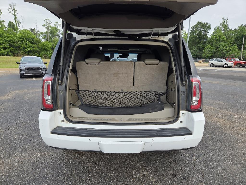 used 2019 GMC Yukon car, priced at $29,796