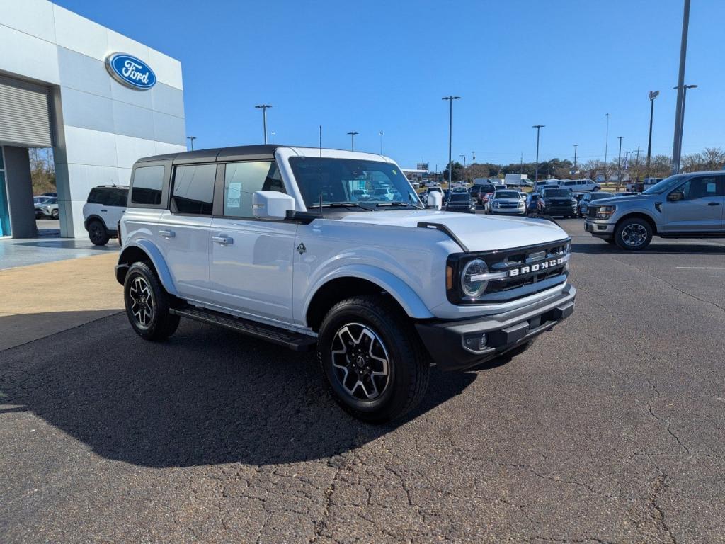 new 2024 Ford Bronco car, priced at $55,365