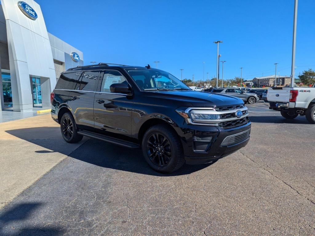 new 2024 Ford Expedition car, priced at $61,160